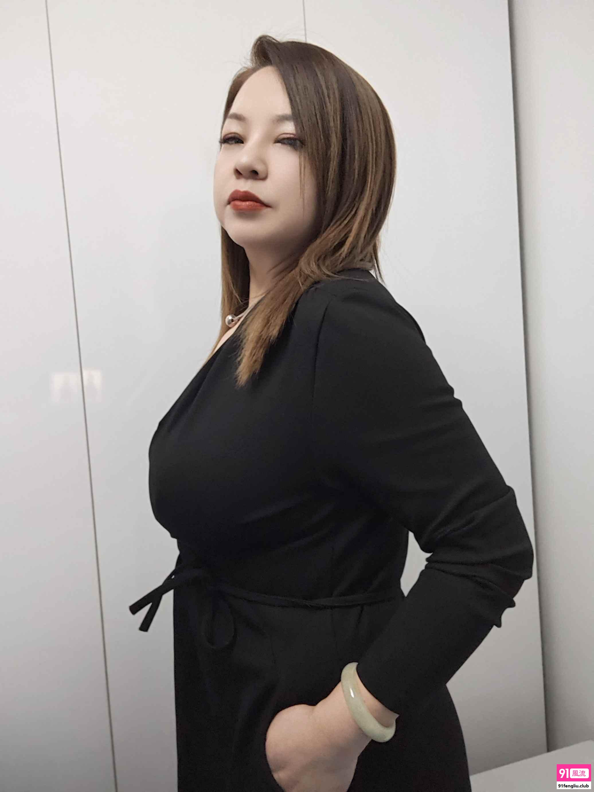 奉贤 风骚小嫂子